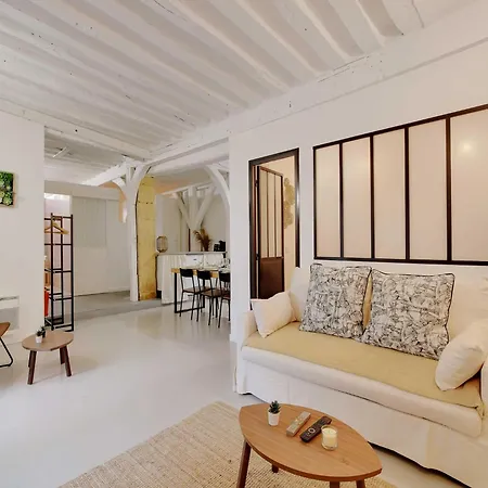 Magnificent -2br-4p- Le Marais Appartamento *