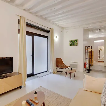 Magnificent -2br-4p- Le Marais Appartamento