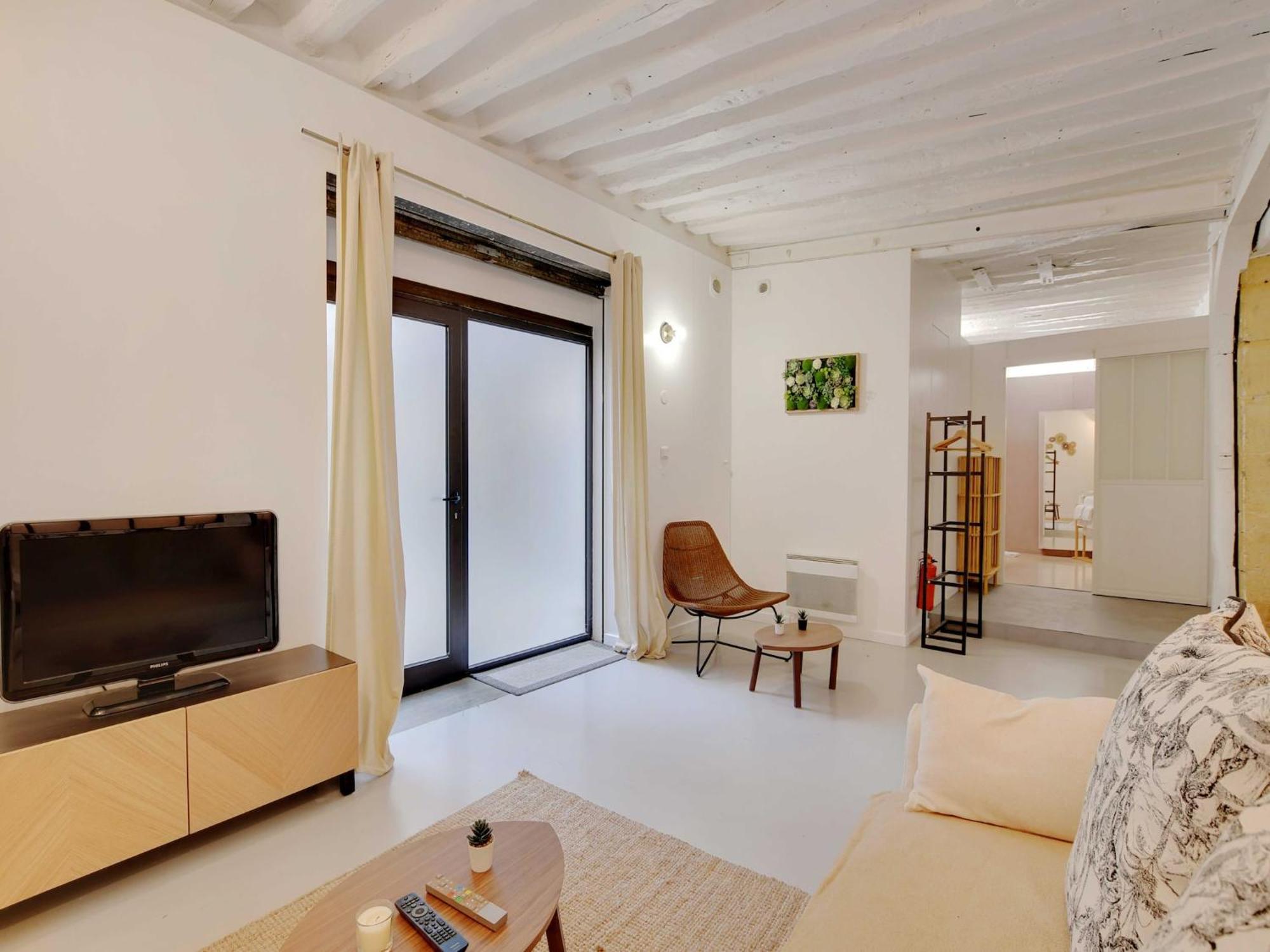 Magnificent -2br-4p- Le Marais Appartamento